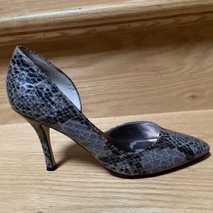 Anne Klein faux animal skin. 8 1/2”